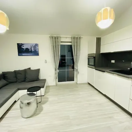 Apartma Mija-Dekani Exterior photo