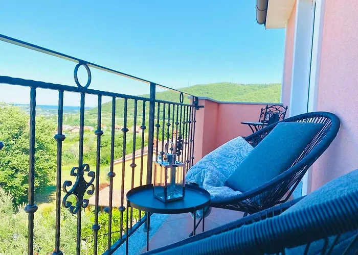 Apartma Mija-Dekani